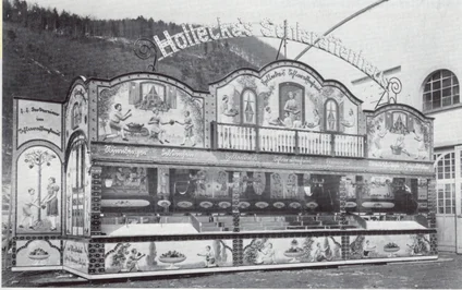 The Mack showman wagon 'Hollecka's Schlaraffenhaus' at the Waldkirch company premises, featuring artistic paintwork.
