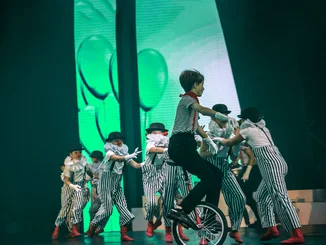 Children from the TALENT ACADEMY A performance by a group of children from the TALENT ACADEMY Europa-Park, dressed as mimes.