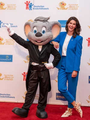 Miriam Mack Children and Youth Prize Miriam Mack and Ed Euromaus on the red carpet at the German Children and Youth Prize.