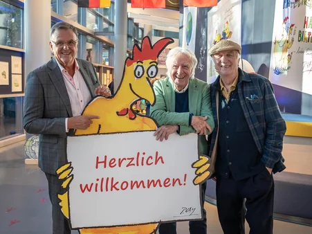 Roland Mack, Emil Steinberger and Peter Gaymann at the exhibition ‘Laughter in the Border Triangle – Peter Gaymann's Drawings at Europa-Park’ Roland Mack, Emil Steinberger and Peter Gaymann at the exhibition ‘Laughter in the Border Triangle – Peter Gaymann's Drawings at Europa-Park’