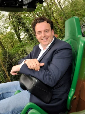 Michael Mack – ARTHUR Michael Mack sits on the attraction ARTHUR at Europa-Park.