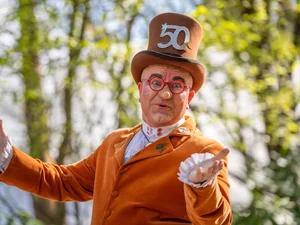 Charly Pantho bei der Parade anlässlich des 50-jährigen Jubiläums des Europa-Park.